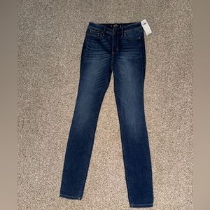 Hollister High-Rise Super Skinny Jeans